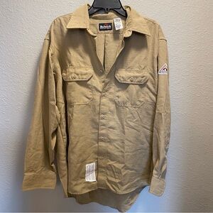 Bulwark Men's XL Tan Button Down Shirt Fire Resistant. Work, protective apparel
